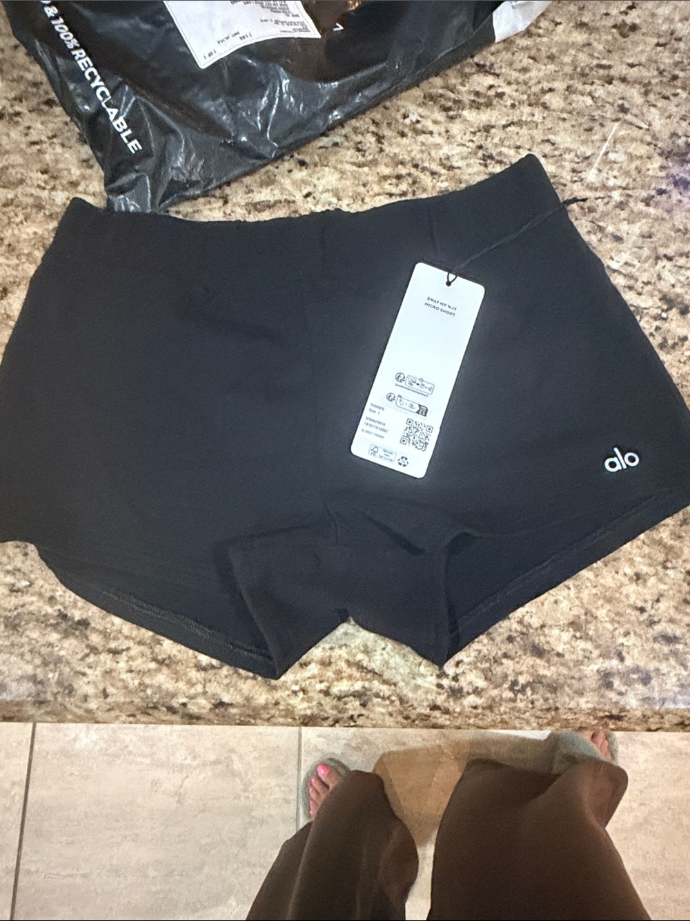 ALO Yoga Black High-Rise Bike Shorts — Women's Performance